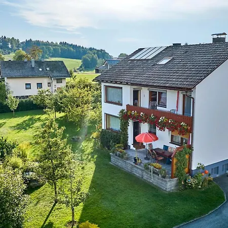Uhrmann Franz Apartment Lindberg