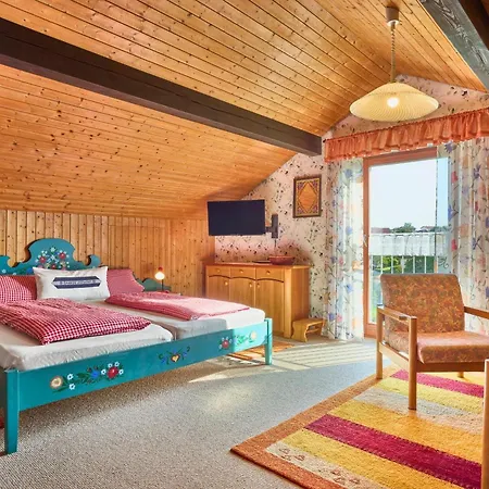 Uhrmann Franz Appartement *